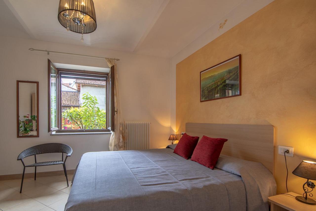 La Valle B&B Asti Eksteriør billede