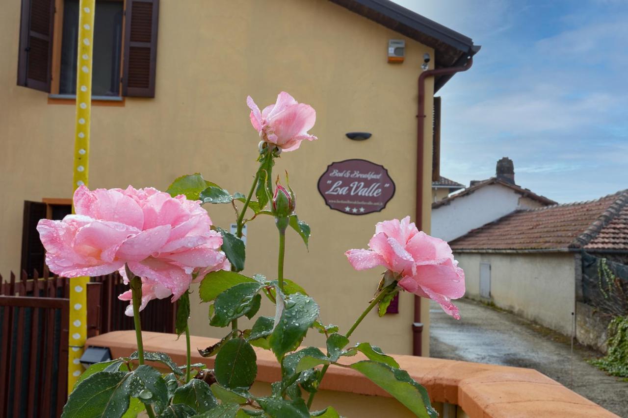La Valle B&B Asti Eksteriør billede